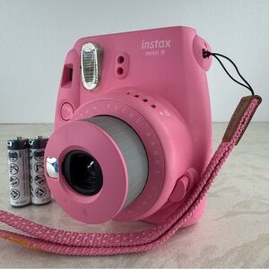 Fujifilm Instax Mini 9 Instant Camera Pink w/Strap, NEW Batteries - Tested Works